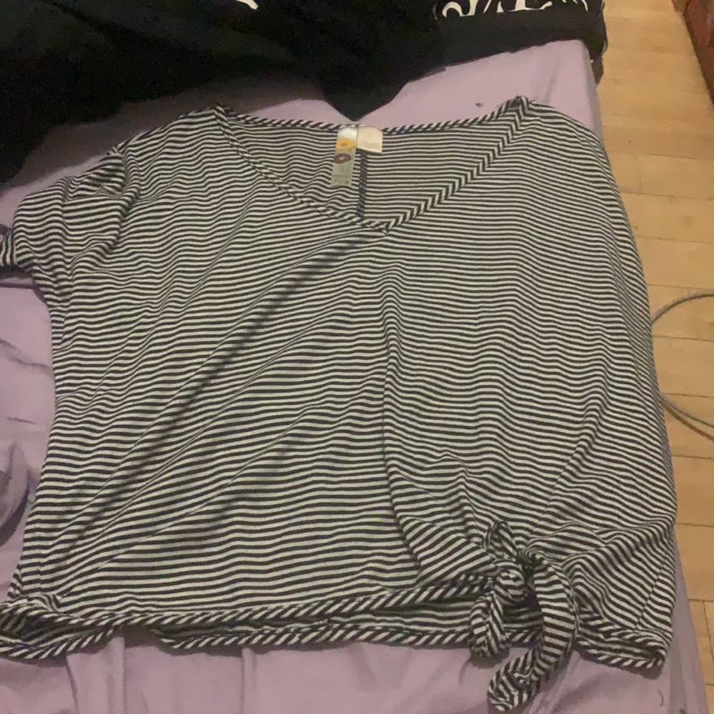 Black and white business casual shirt with ties